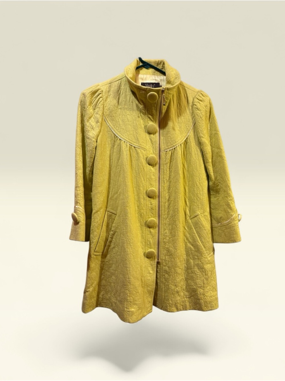 Veeko retro-inspired Yellow textured cotton swing coat button trim m